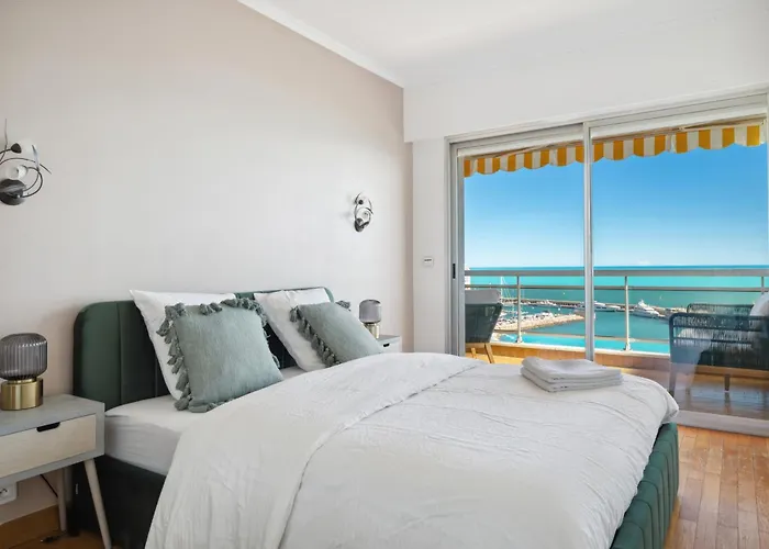 Escapade A Monaco, Appartement Vue Mer Et Plage